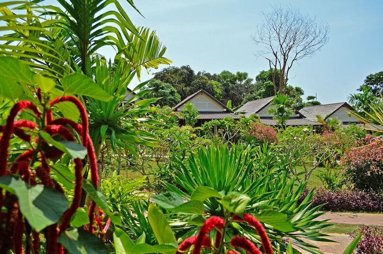 Hotel Atmaland Resort