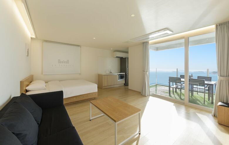 Hotel La Terrace Boutique Resort & Spa