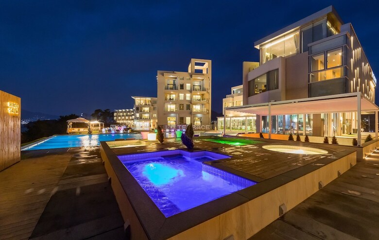 Hotel La Terrace Boutique Resort & Spa