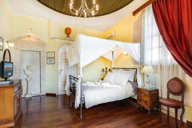Casa Leone Hotel