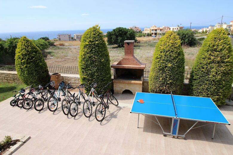 Apartamentos Prinos Resort
