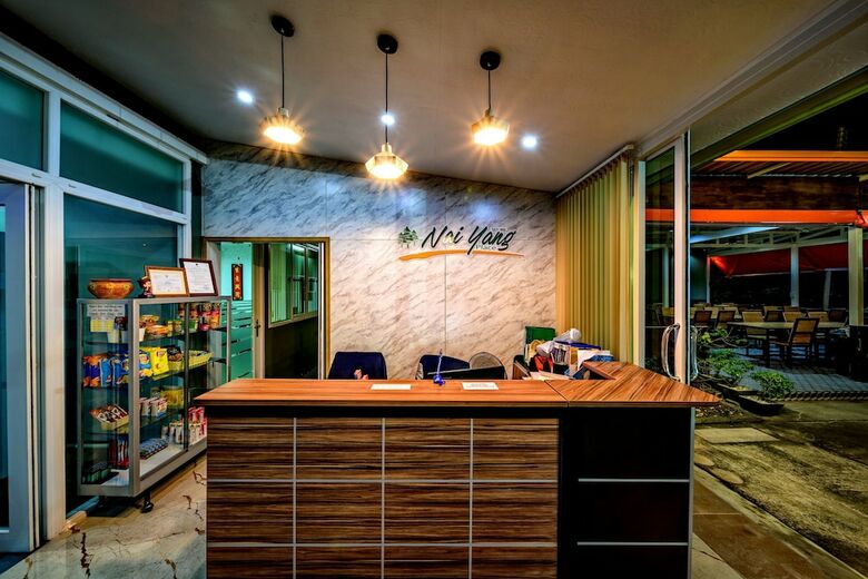 Hotel Naiyang Place Phuket Airport