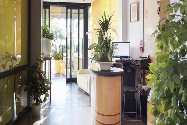 Hotel Mignon