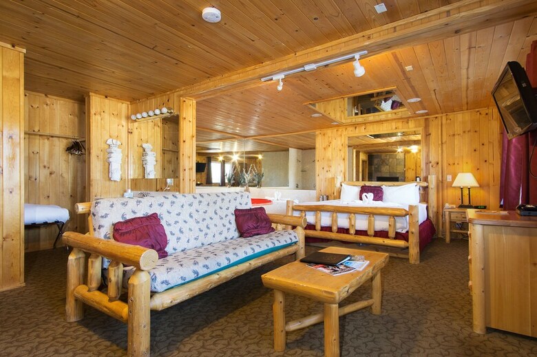 Hotel Secrets Inn Lake Tahoe
