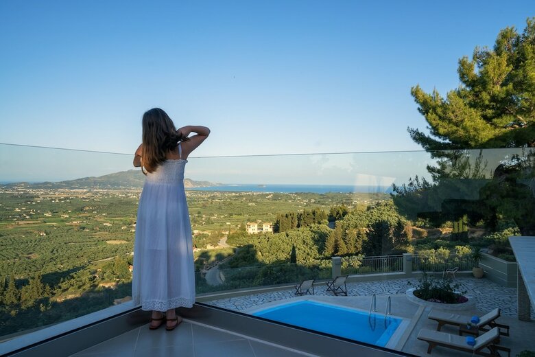 Castelli Luxury Villa