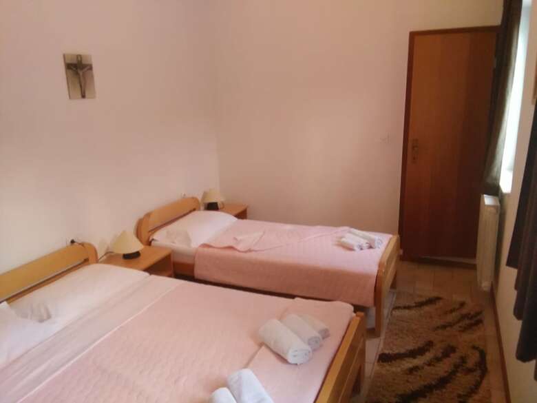 Pension Domus Damar