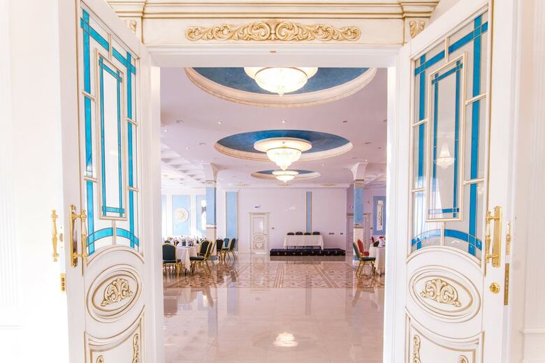 Hotel Golden Night