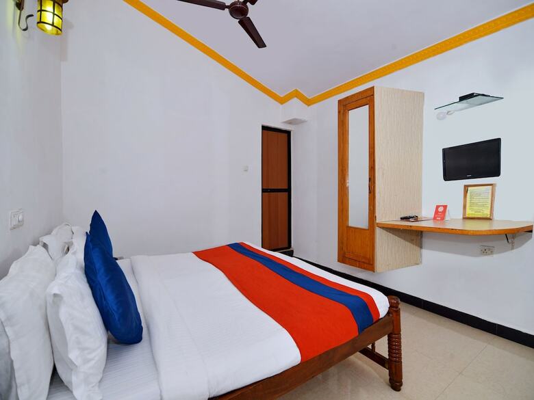 Hotel Oyo 7288 Traveller Guest House