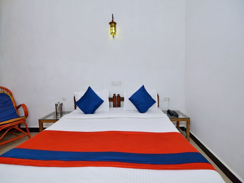 Hotel Oyo 7288 Traveller Guest House