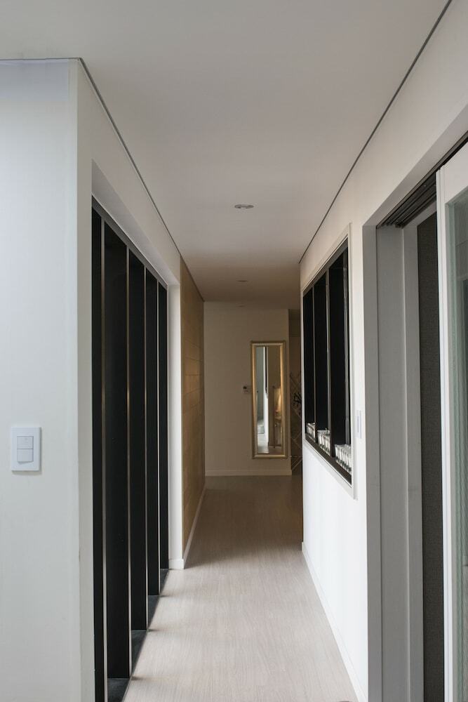 Hotel Airport Guesthouse Ko-in