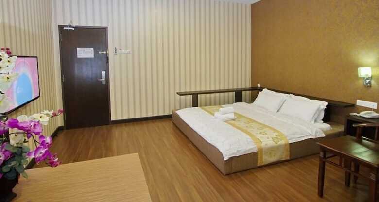 Hotel Tebrau Ct