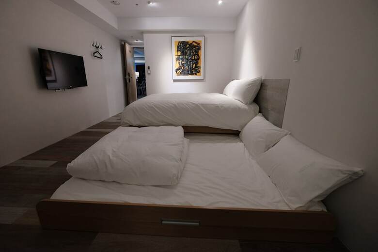 Hostal Happy Inn & Hostel