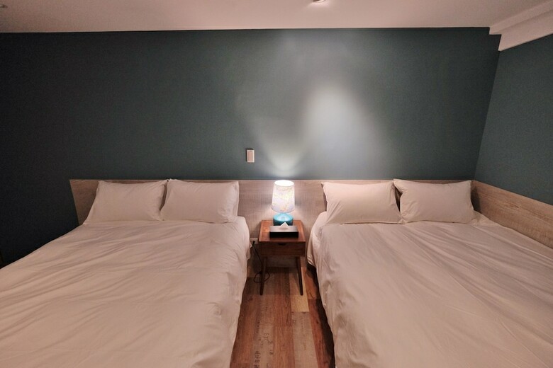 Hostal Happy Inn & Hostel