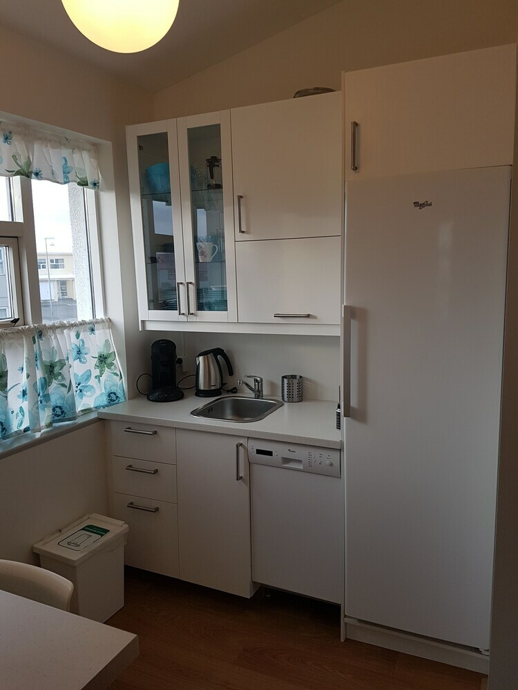 Hotel H�fn Guesthouse