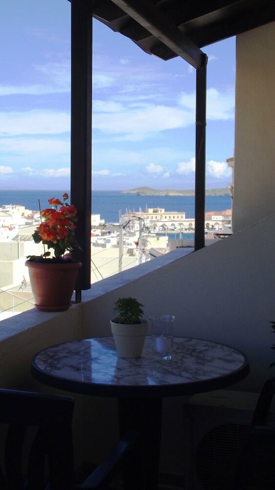 Hotel Iliada Rooms