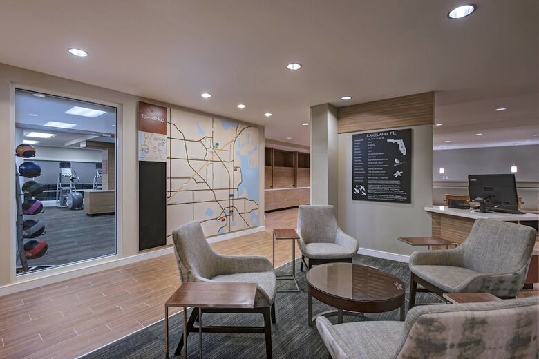 Hotel Towneplace Suites By Marriott Lakeland