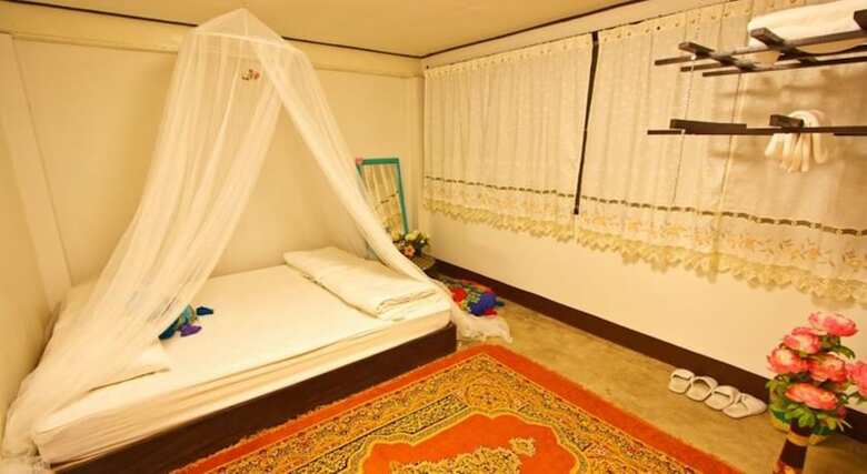 Hotel Chezmoi Handicraft & Homestay