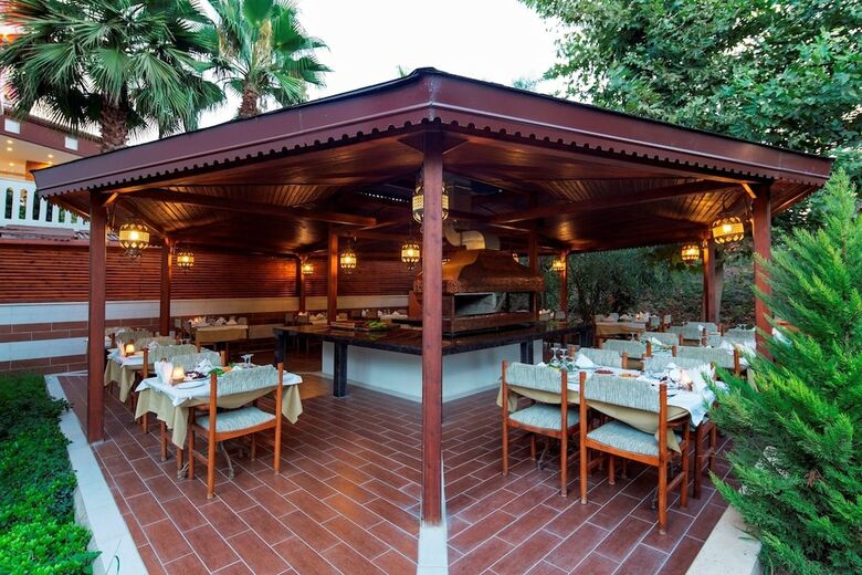 Alara Kum Hotel - All Inclusive