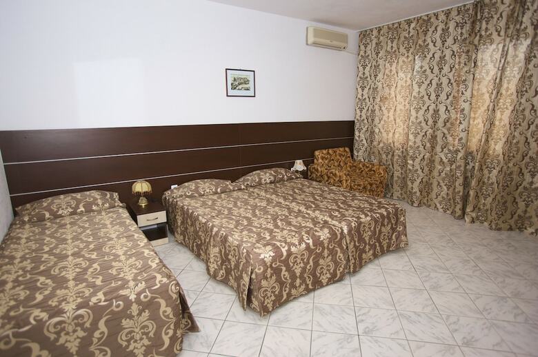 Hotel Zora