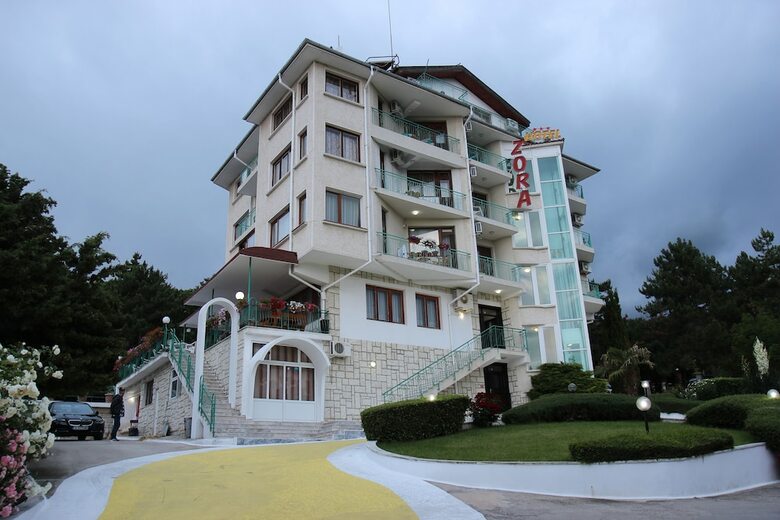 Hotel Zora