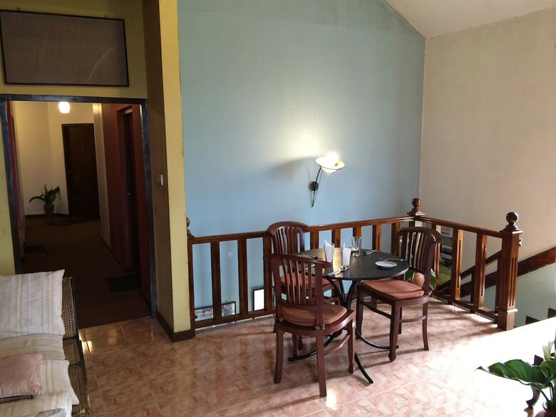 Binota Hotel