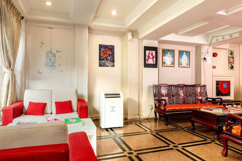 Ming Hotel