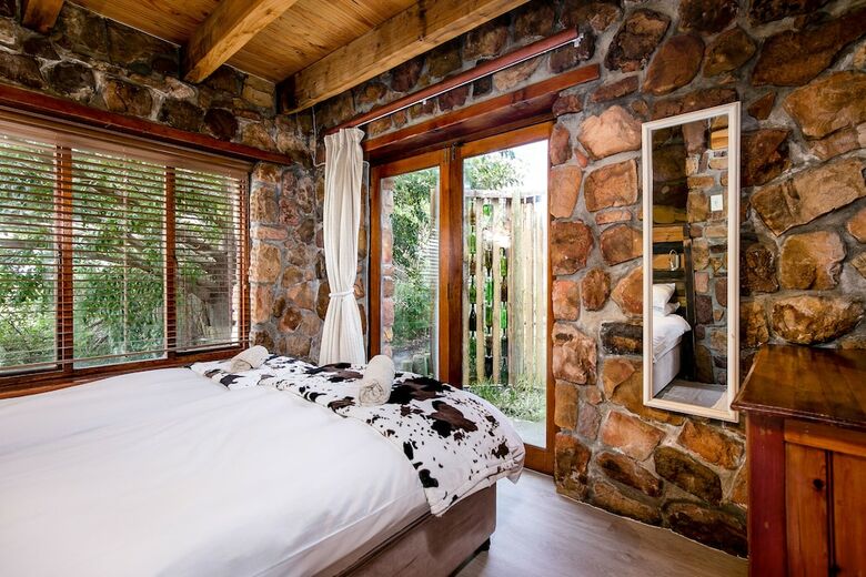 Leopardstone Hill
