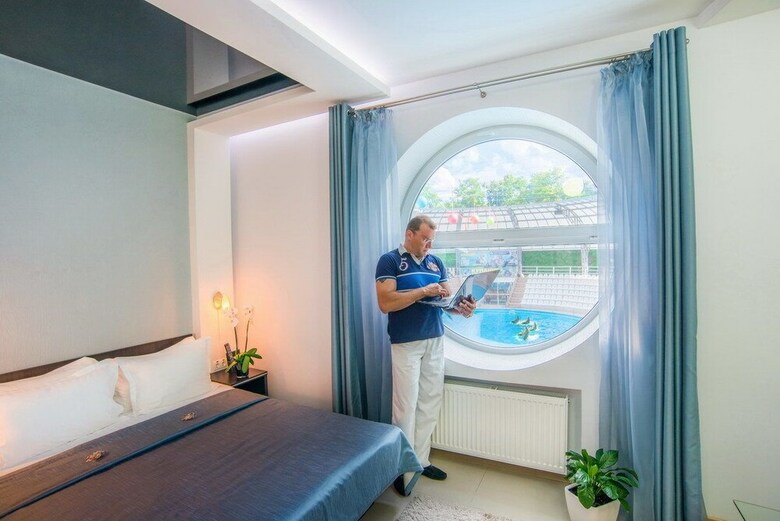 Spa Hotel Nemo With Dolphins