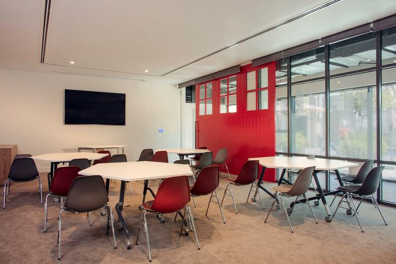 Hotel Rove Healthcare City