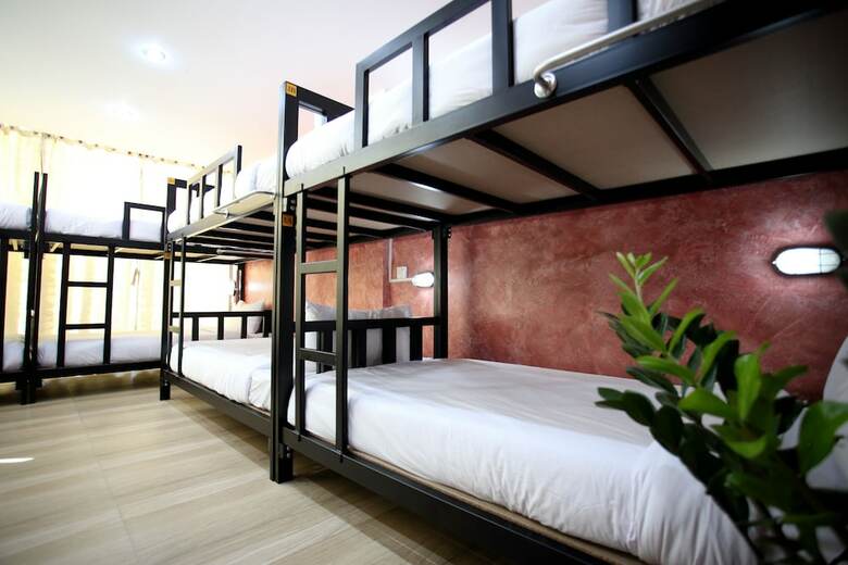 Hostal Thai Cat Hostel Bb Bangkok