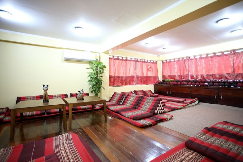 Hostal Thai Cat Hostel Bb Bangkok