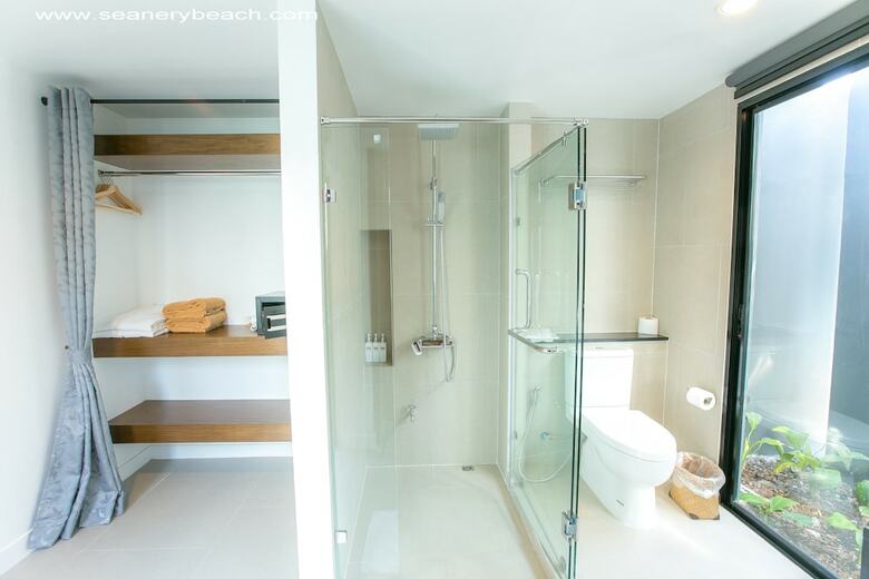 Hotel Seanery Beach Resort