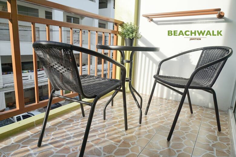 Hotel Beachwalk Jomtien