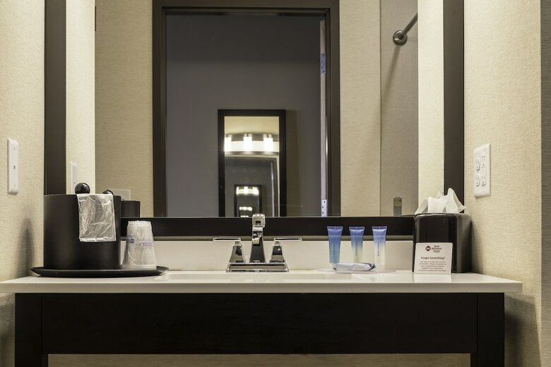 Hotel Best Western Plus Franciscan Square Inn And Suites