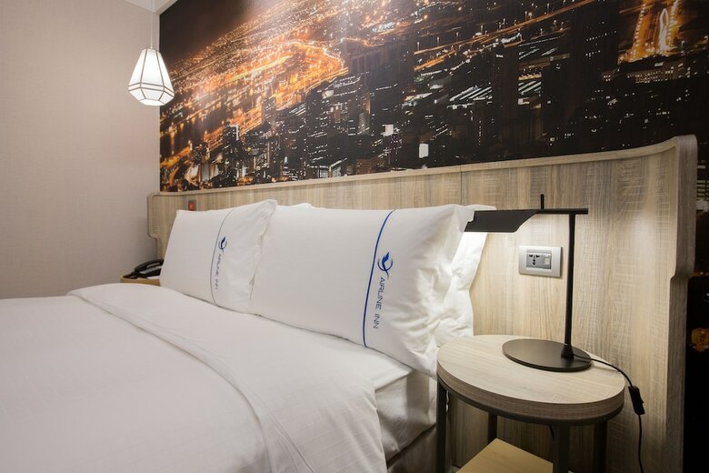 Hotel Airline Inn - Kaohsiung Station