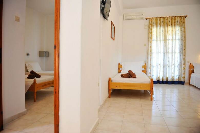 Marina Hotel