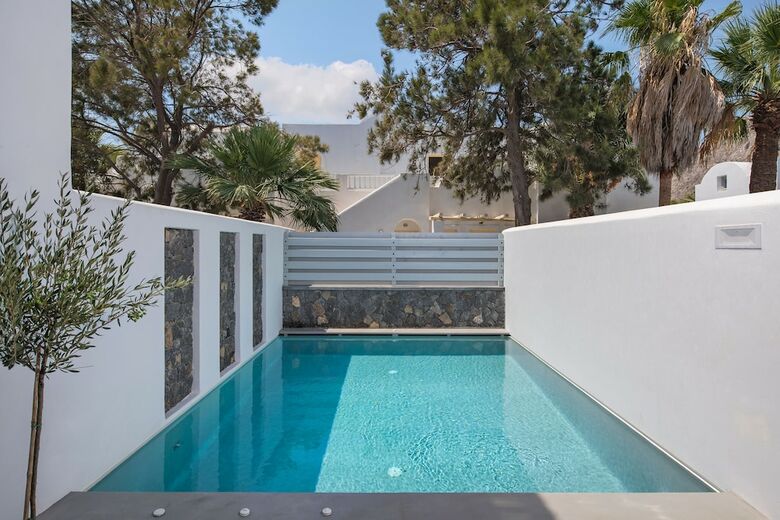 Hotel Meltemi Excelsior Suites And Spa