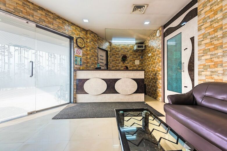 Hotel Decent Guest House
