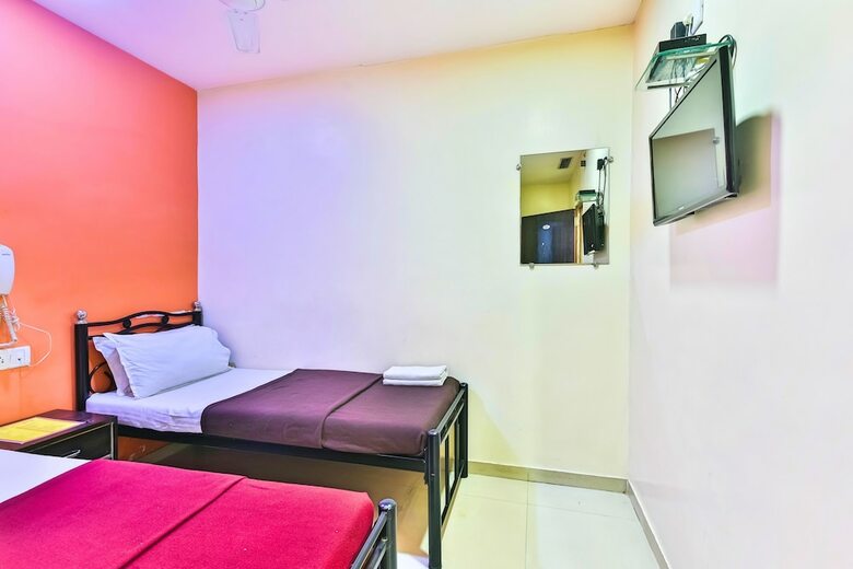Hotel Decent Guest House