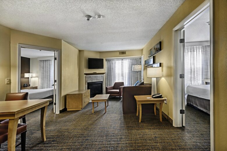 Aparthotel Residence Inn By Marriott Mt. Laurel At Bishop's Gate