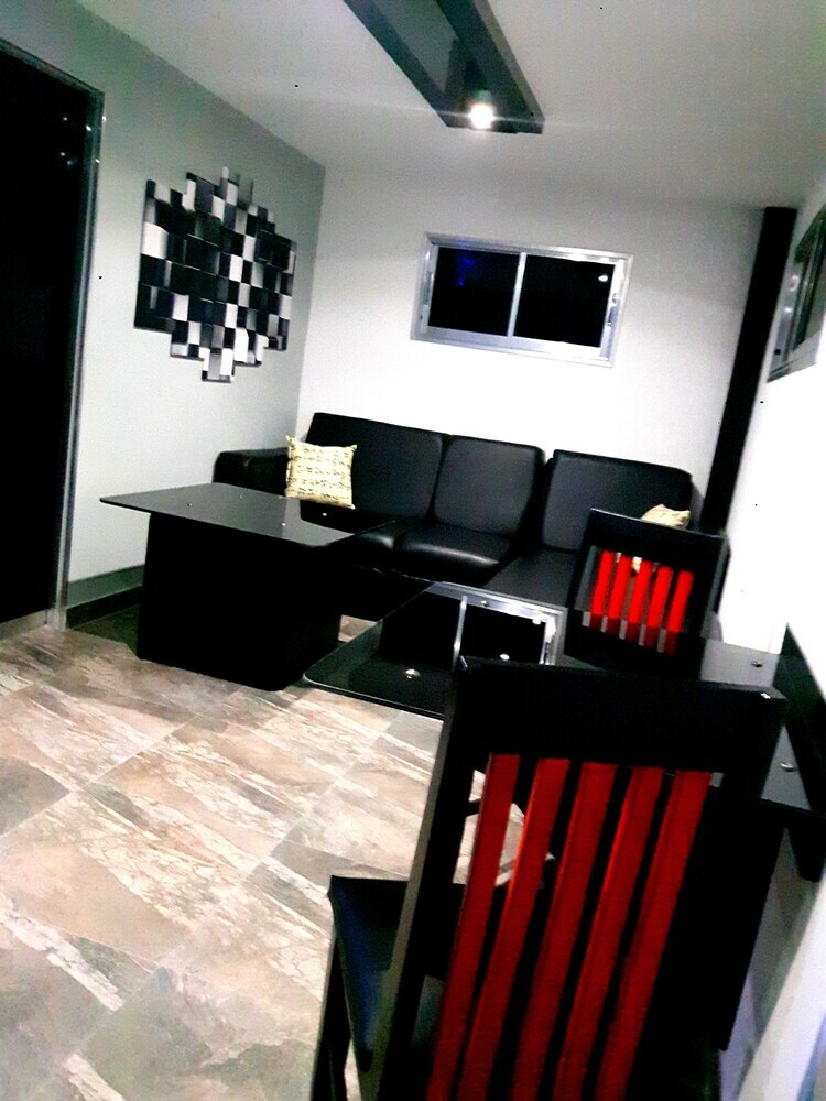 Micky Santoro Apartments