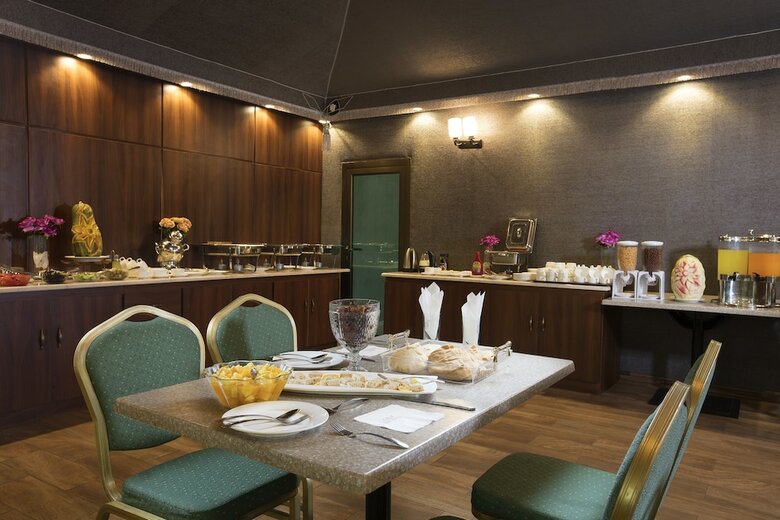 Palms Lily Hotel Suites