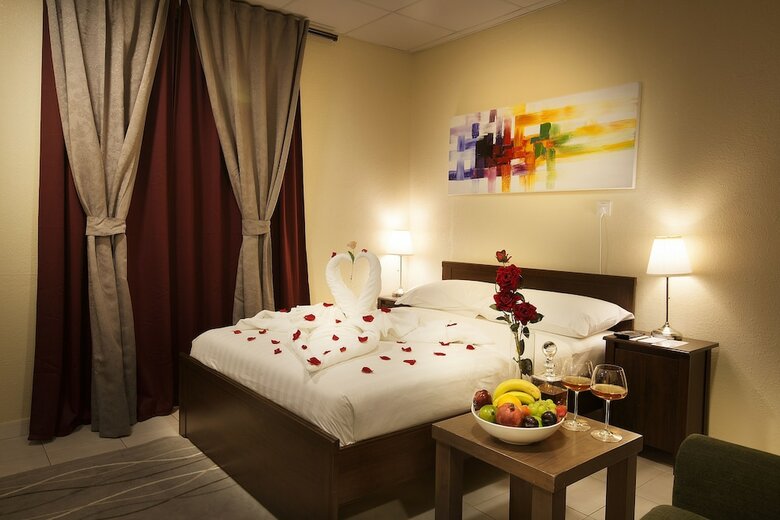 Palms Lily Hotel Suites