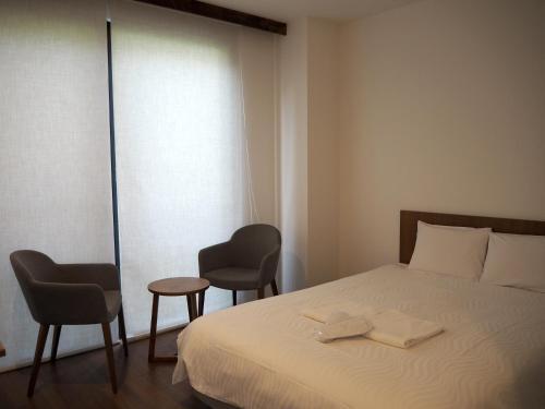 Hostal Bird Hostel