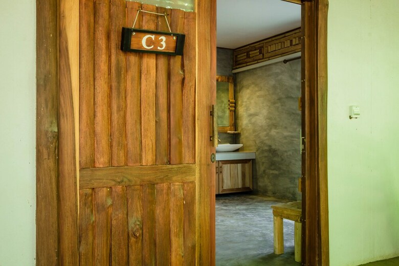 Hotel Riverpool Resort