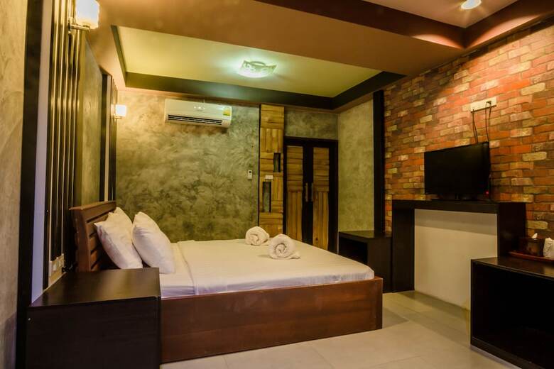 Hotel Riverpool Resort