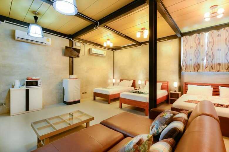 Hotel Riverpool Resort