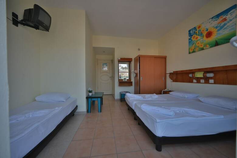 Gallion Hotel
