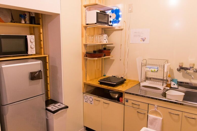 Hostal Traditional Apartment - Hostel