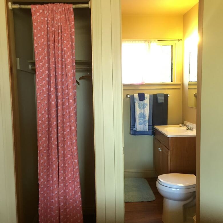 C-vu Motel